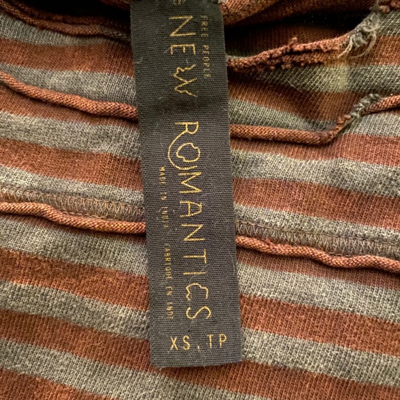 Free people New Romantics lounge top XS - Picture 3 of 3